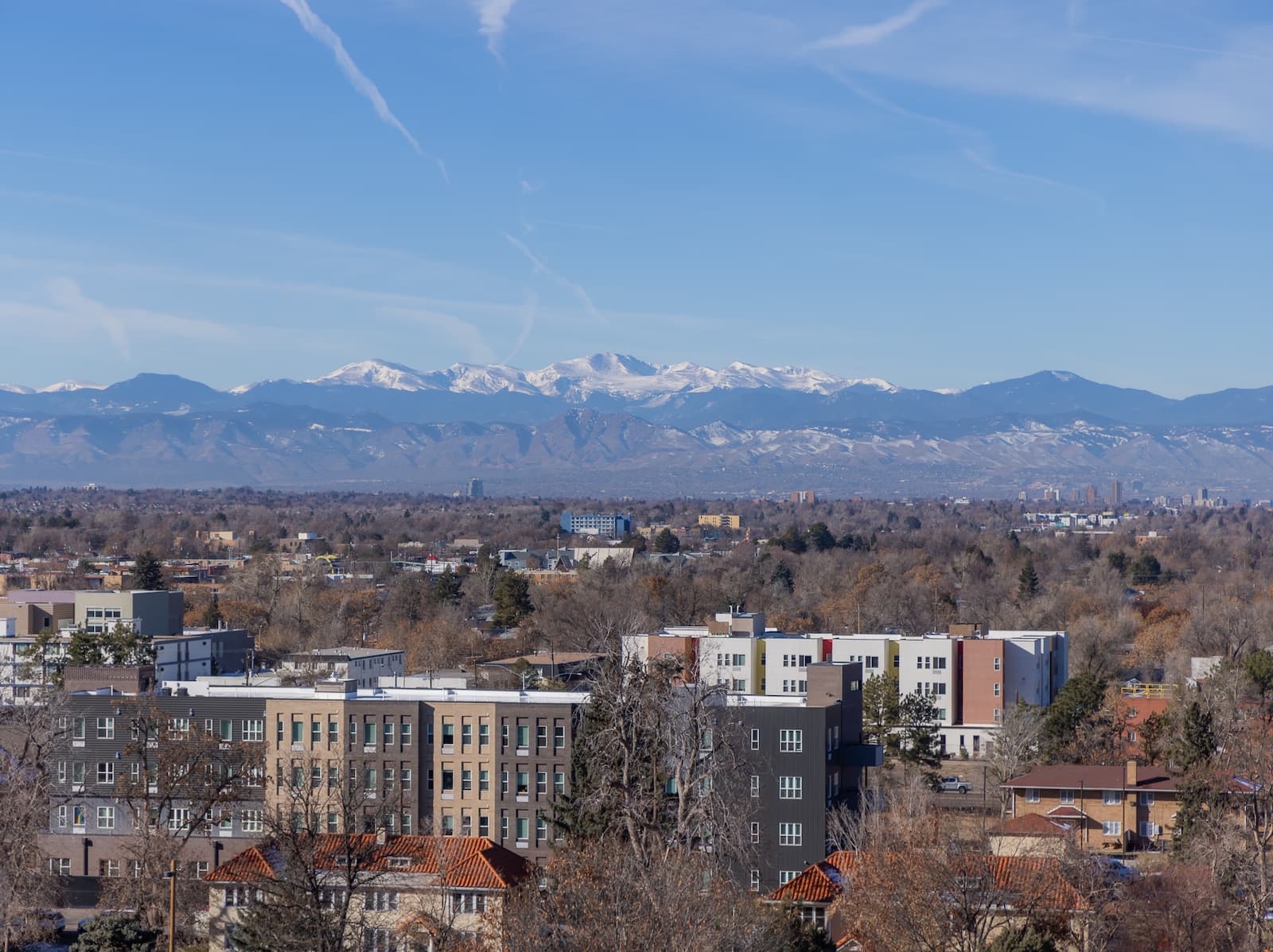 Image of CU Anschutz buildings with rocky mountains in background