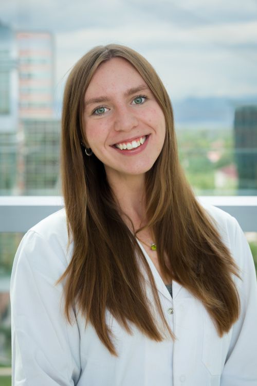 Natalie Zajczenko Headshot