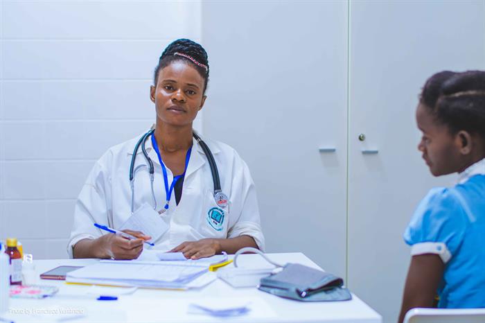 doctor meeting with patient