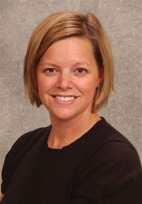 Stacy Anderson Headshot