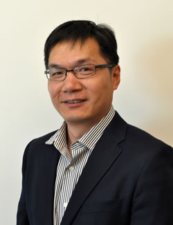 Yuwen Zhu