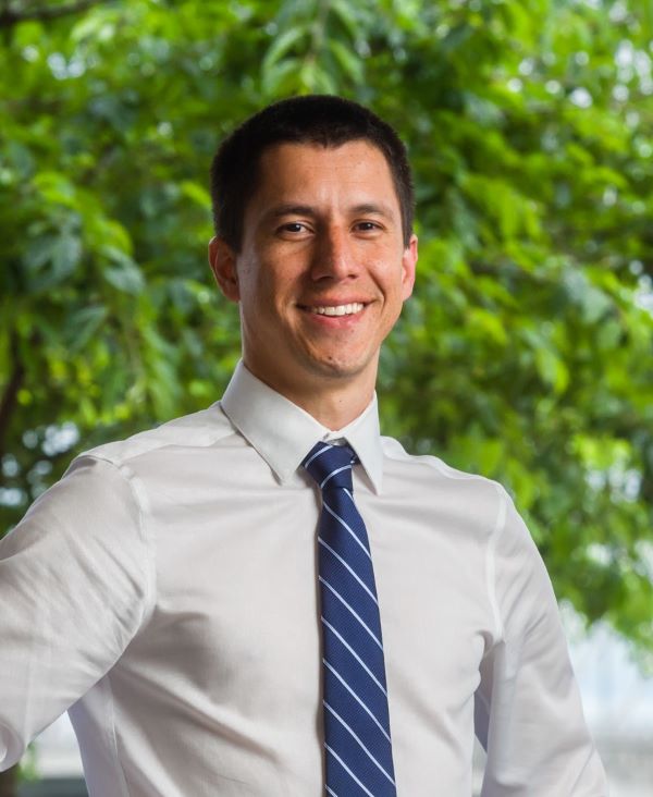 Dr. Luiz Bertassoni