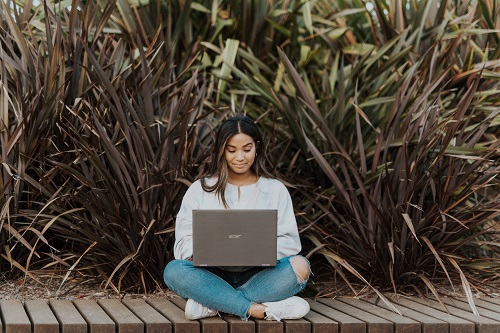 Student with laptop