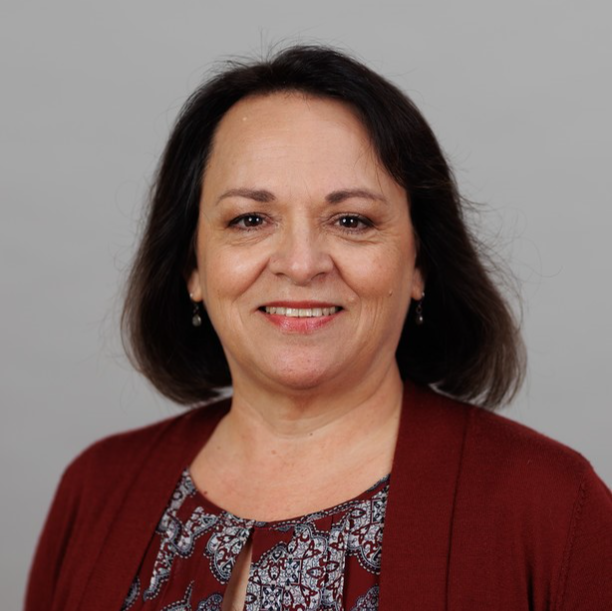 Deborah Parra-Medina HSI Professional headshot of Dr. Deborah Parra-Medina, who is smiling at the camera